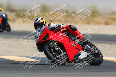 media/Apr-09-2022-SoCal Trackdays (Sat) [[c9e19a26ab]]/Turn 16 (2pm)/